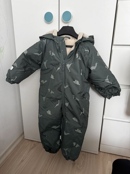 Зимен космонавт H&M 86