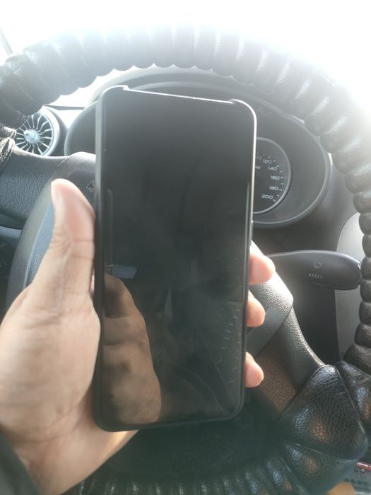 Oppo reno2 в хорошем сотстояний