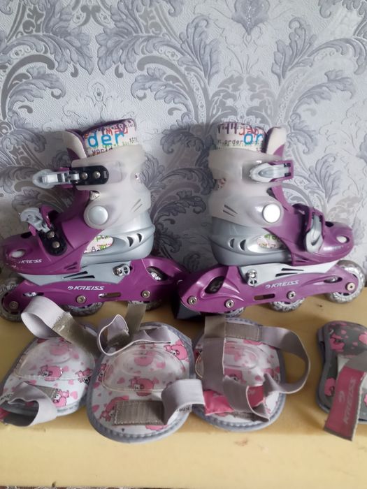 продам роликовые коньки бу