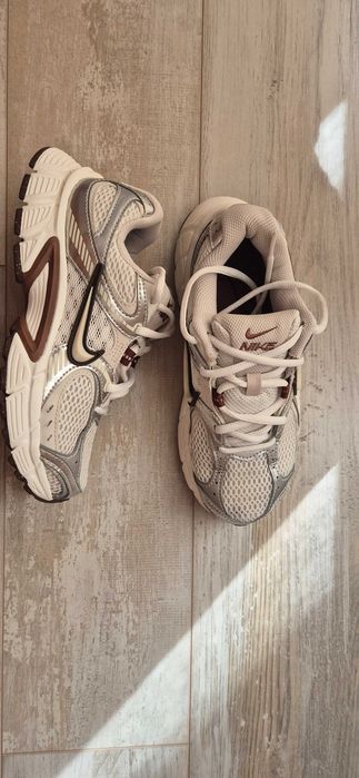 Маратонки Nike V5 RNR
