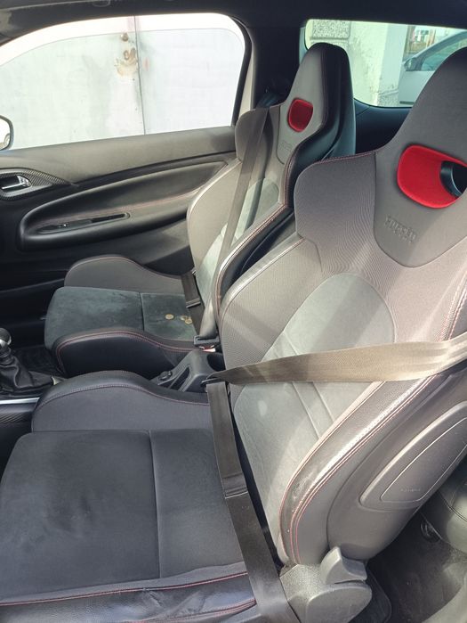 Ситроен DS3 2014