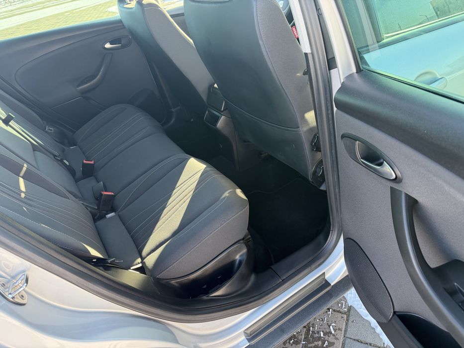 Seat Altea 2.0 tdi , an fab 2012 euro 5 . 140cp . Impecabil!