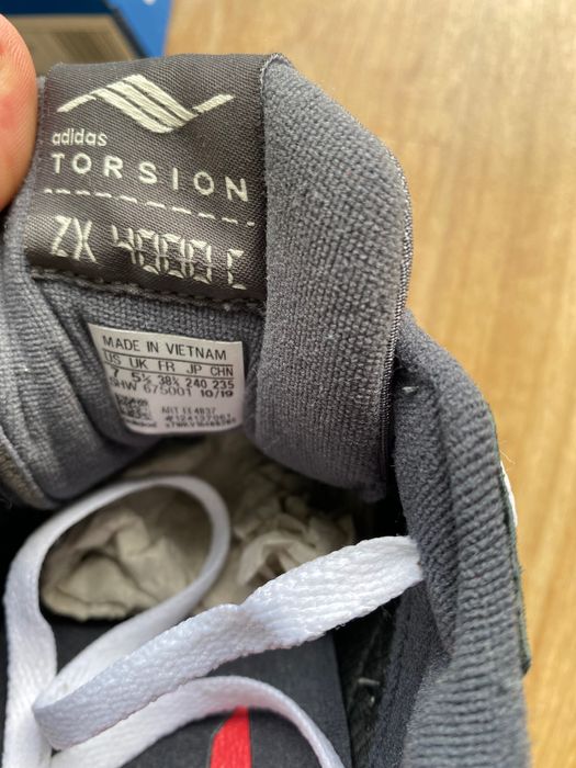 Маратонки Adidas ZX4000