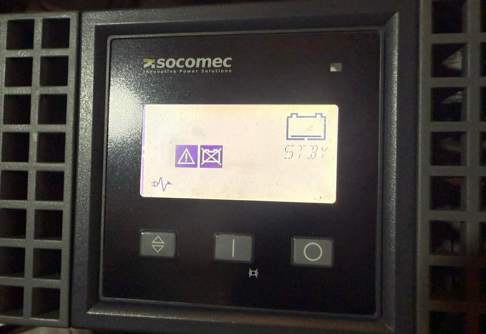 UPS Socomec NRT2-U1700