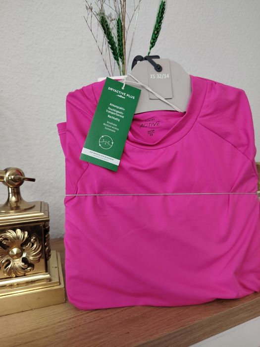 Tricouri.  Rochie
