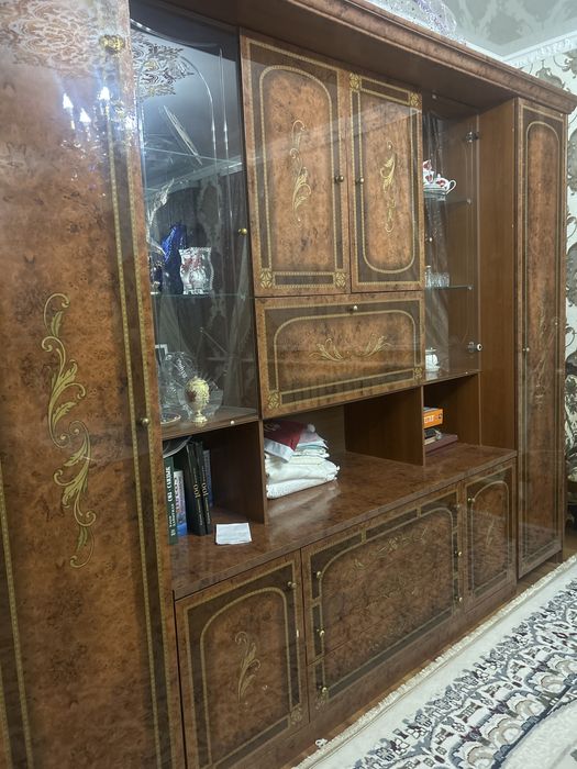 Сервант для гостиной