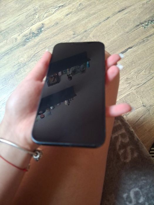 Iphone 13 simplu
