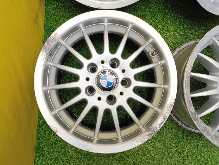 Диски R15 5×120 (Стиль 32) на BMW Е39, Е38, Е34