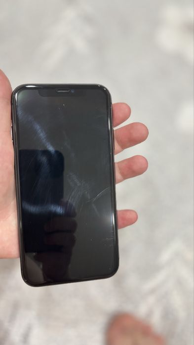 Продам iphone 11