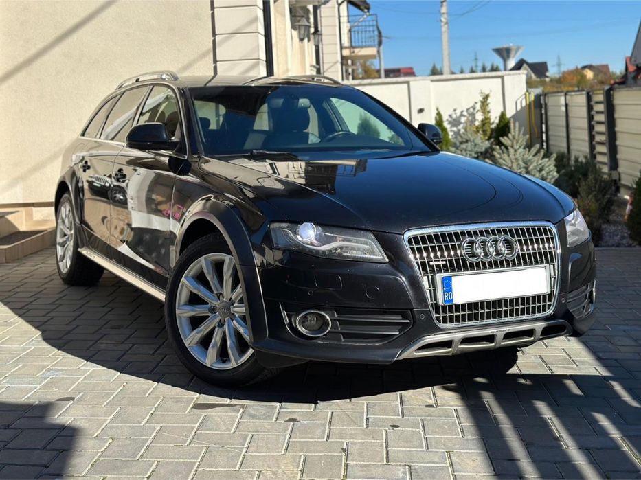 Audi A4 B8 2.0 Tdi Allroad / BiXenon /Led / Quattro