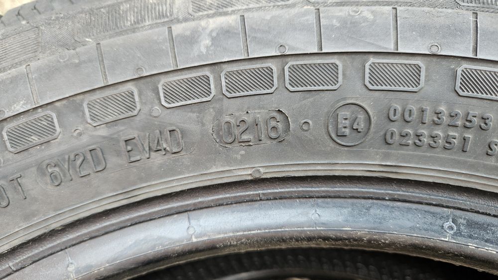 Гуми 205 65 16С континентал