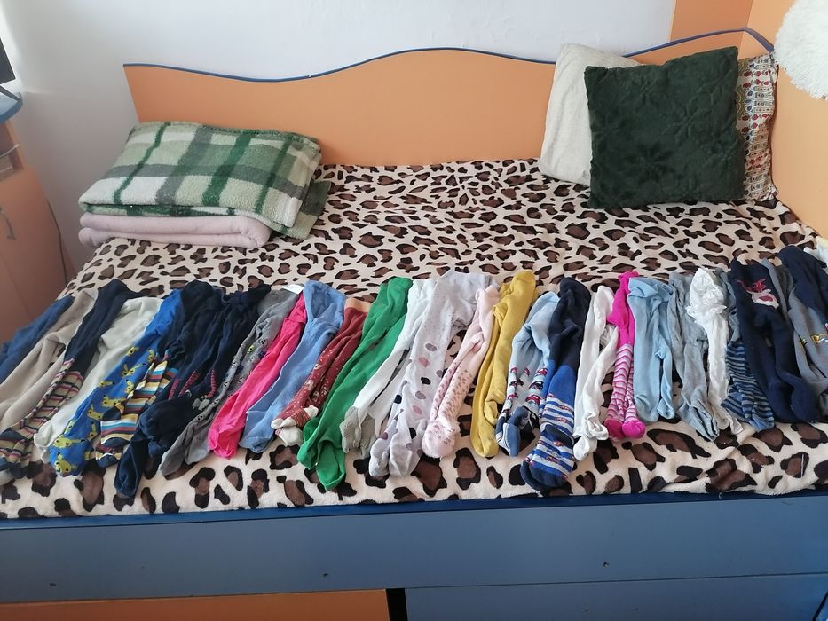 Strampi pentru copii (44 perechi) - 85 lei