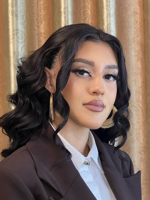 Coafuri/Vopsit/Make up