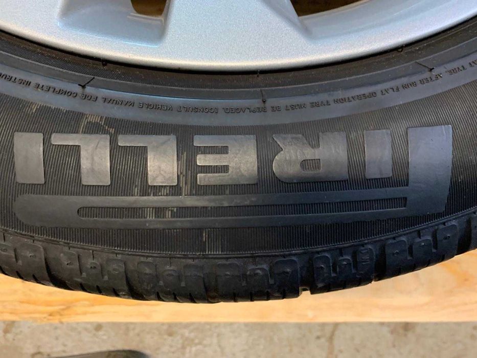 Jante aliaj R18  BMW X4 F26, X3 F25 anvelope iarna 245/ 50 R18 Pirelli