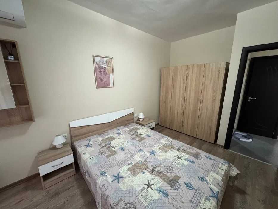 Дава се под наем Двустаен апартамент в Пловдив, Център - 55 кв.м за 230 € - Снимка #2