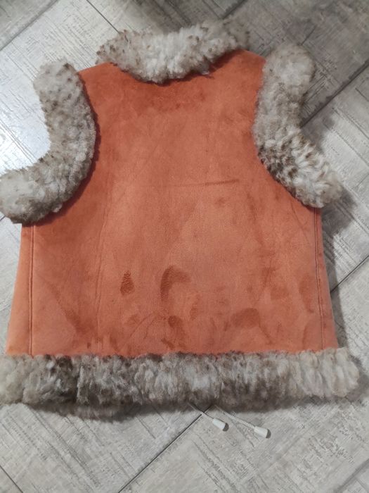 Vestă îmblănită 6-8 ani