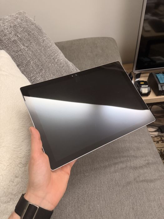 Tableta Microsoft Surface Pro 4, i7, 16 gb ram