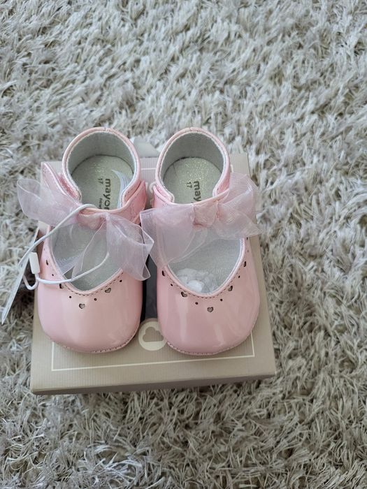Pantofi bebe roz