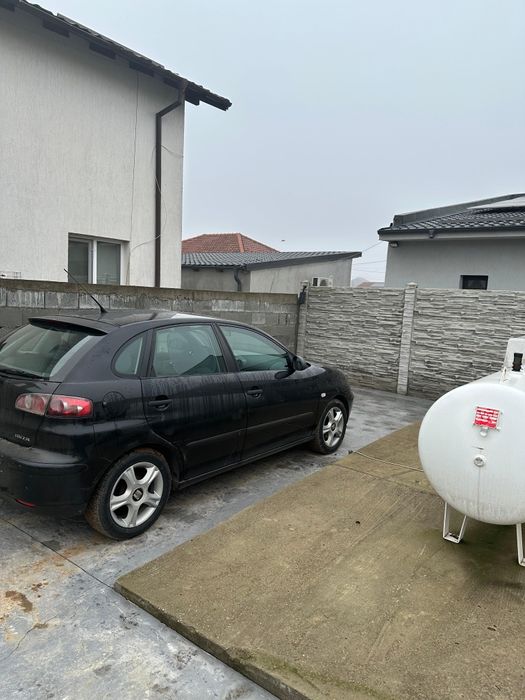 Vând Seat Ibiza 2004