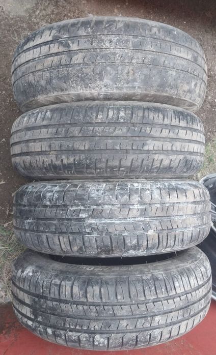 4 шины 175 70 R13. Firemax Китай.