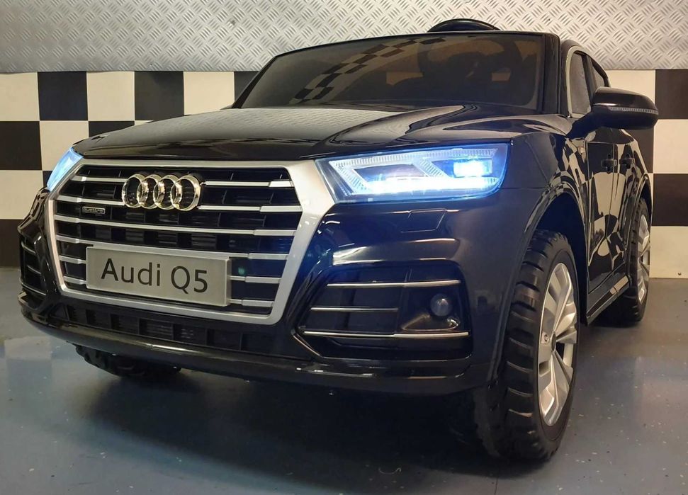 Акумулаторен джип Audi Q5 12V