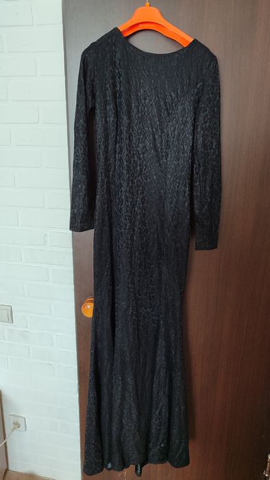 Продам платья 46-48 размера