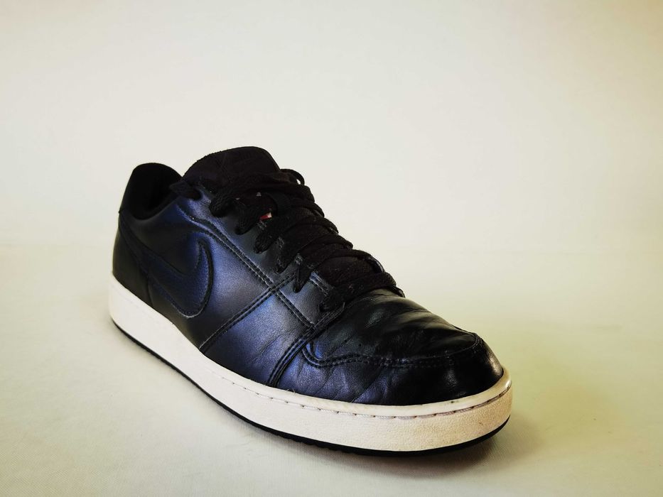 Adidasi  PIELE Blazer ghete barbati 42 43  NIKE Air force -Indonesia