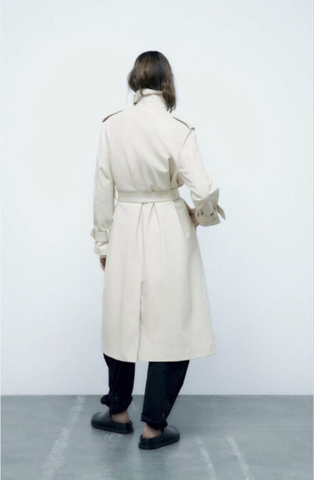 Trenci midi alb unt cu cordon in talie si la mansete Zara marimea S