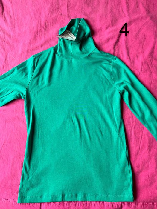 Нови с етикет. Блузи с висока яка, различни цветове, размер S-L.