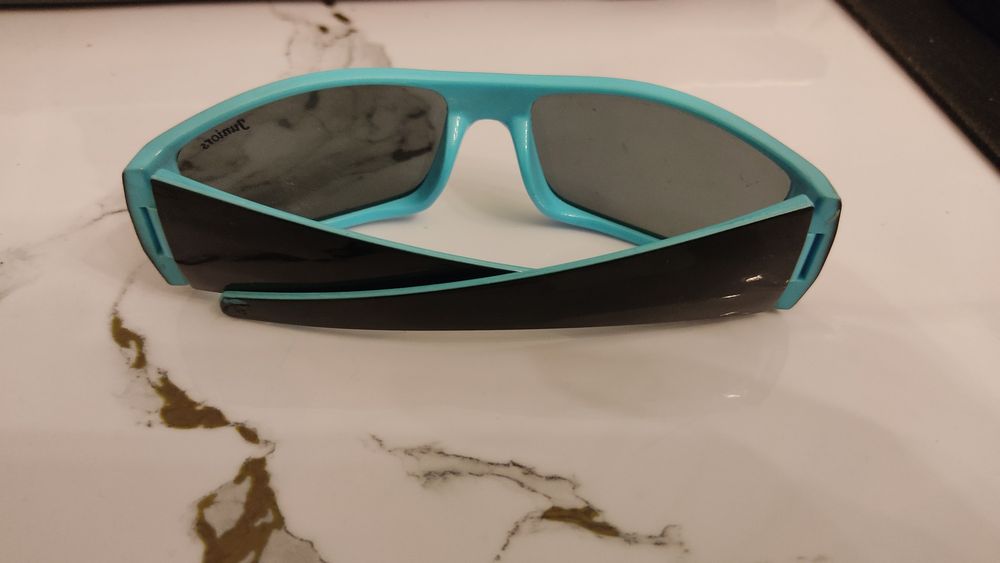 очки солнцезащитные детские