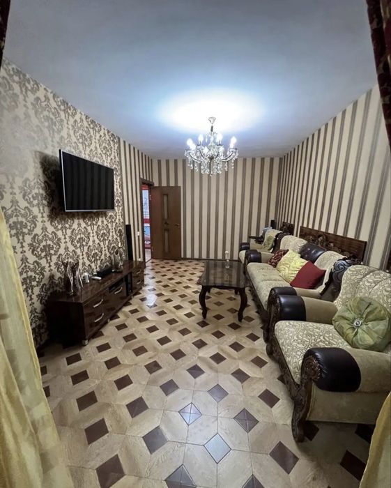 Grand Mir Hotel 2х комнатная. Ойбек