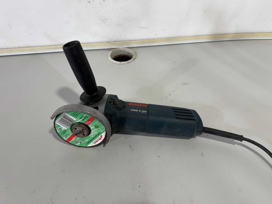 Ъглошлайф - Bosch 670W / 100 mm