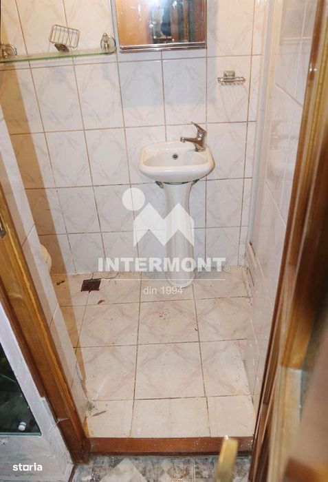 Apartament de vânzare în Bușteni – 4 camere |Preț: 98.500