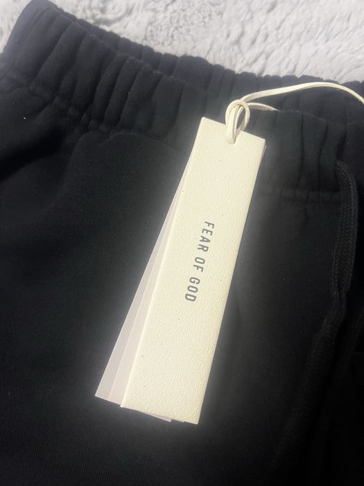 pantaloni scurti essentials
