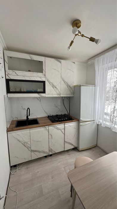 Продам 1-комнатную квартиру в районе Автопарка.