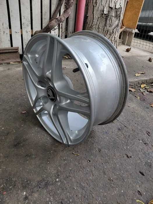 jante aliaj R15 , 5X112