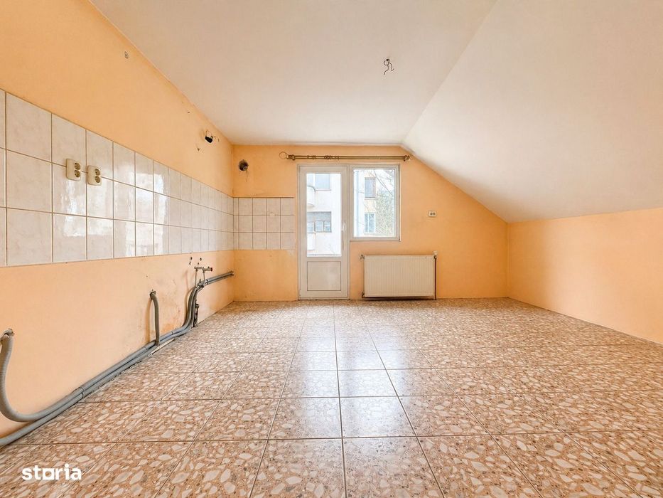 De închiriat  –  casă de locuit / spațiu comercial - IMOBIHOR