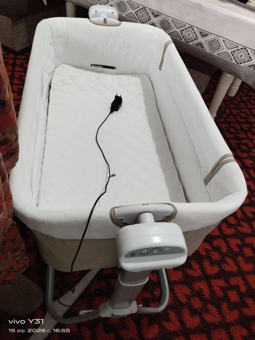 Lulka chaqaloqlar uchun elektron beshik