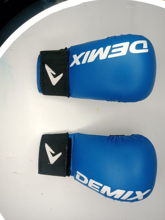 Боксерские перчатки DEMIX (синие)