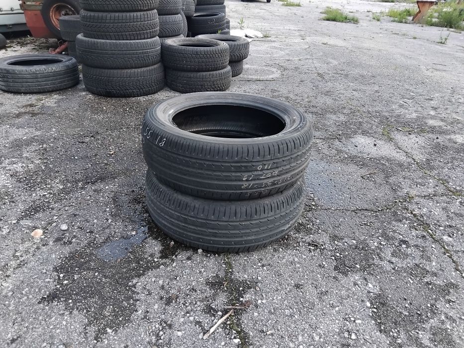Гуми 215 55 18 Тоьо Toyo 2 броя - нов внос. Като нови. Ако случайно не можем да се свържем по телефона, пишете на лично съобщение.