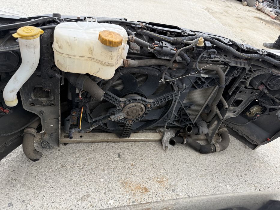 Fata completa Opel Corsa D facelift capota bara fata far trager aripa