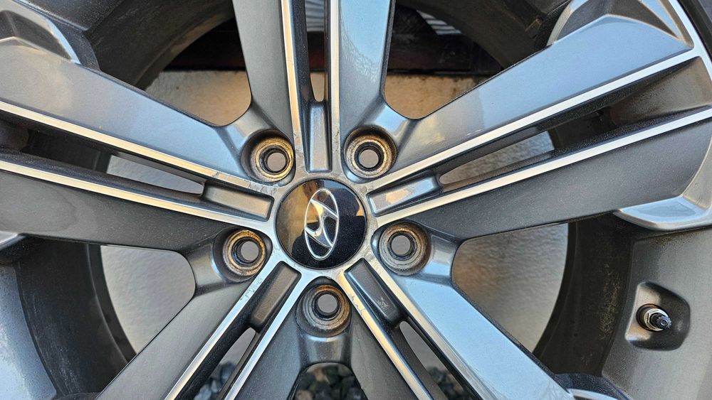 Janta 19" Hyundai Santa Fe Anvelopa vara GT Radial Nexen 235 55 R19