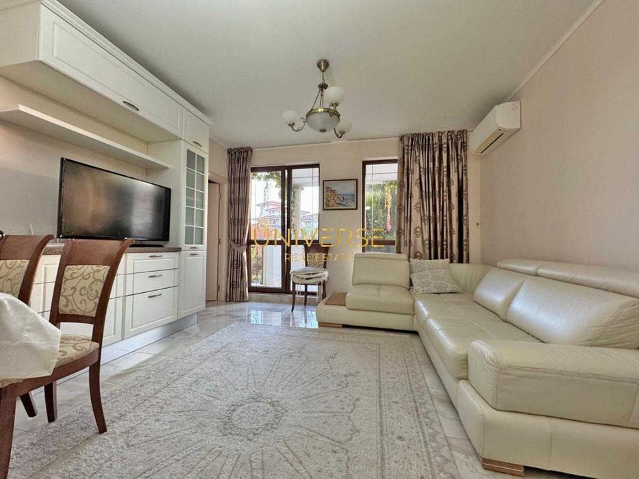 Продава се Тристаен апартамент в Несебър - 100 кв.м за 1750 €/кв.м - Снимка #1