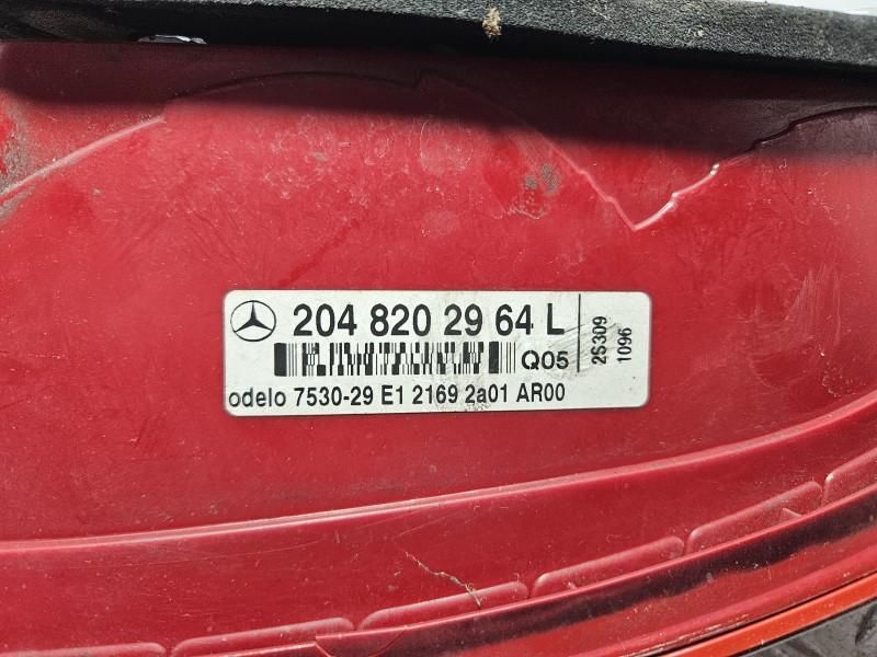 Stop aripa stanga Mercedes C-Class W204
