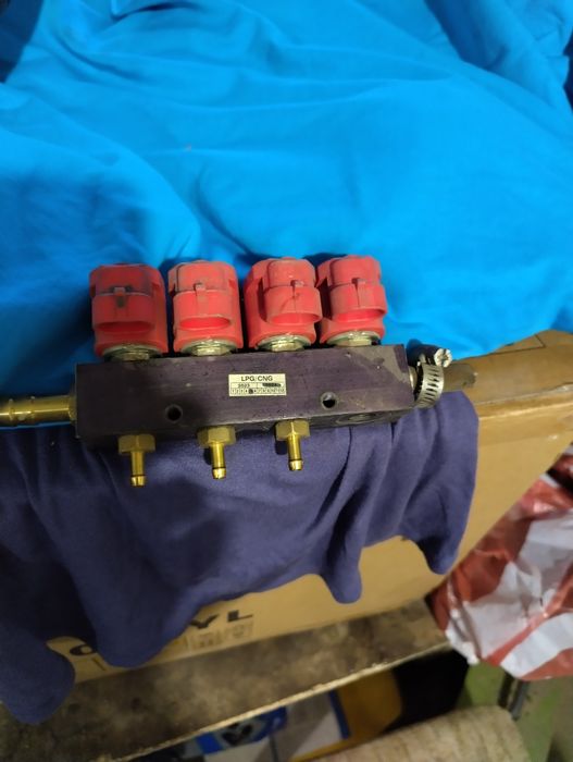 Ситроен C1 само на части! Перфектен двигател и ходова част!