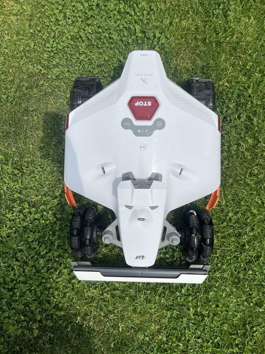 Mammotion LUBA 2 AWD 3000x 2025г косачка робот без кабел