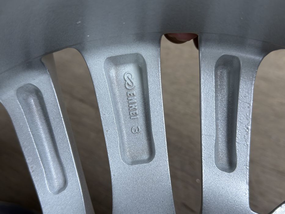 Диск на Honda  .