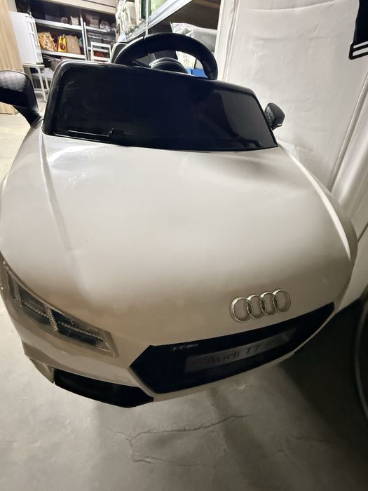 Детски акумулаторен автомобил Audi