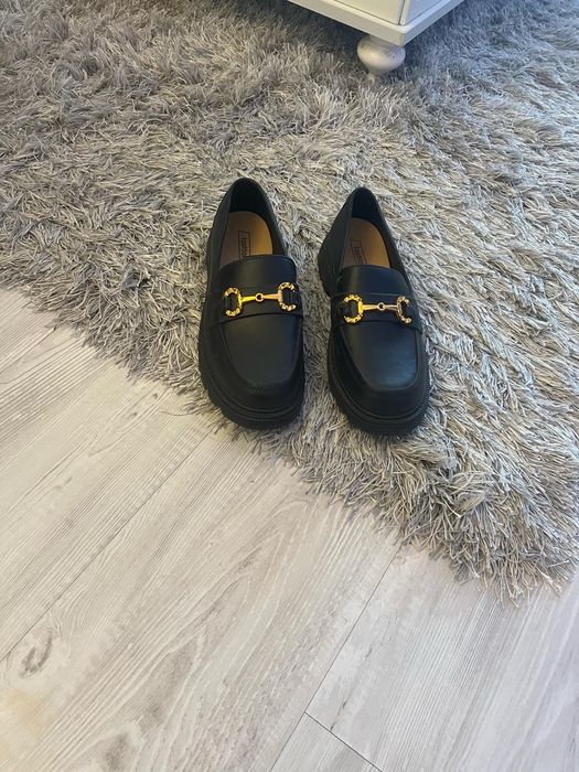 Дамски обувки