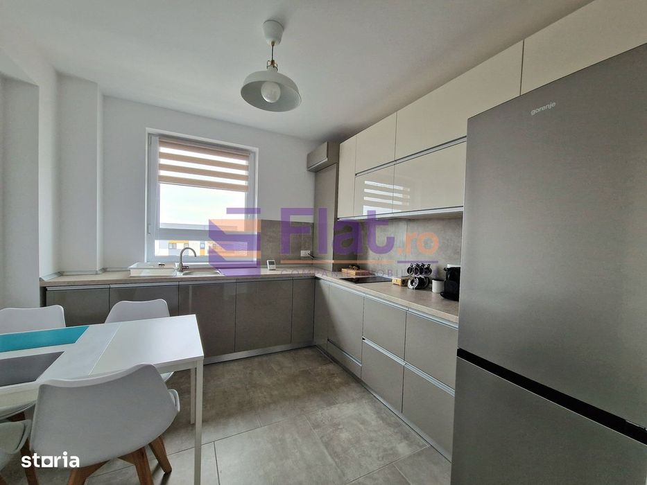3 Camere Prima Inchiriere Zona Coresi